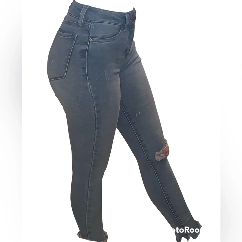High Rise Jeans - Picture 7 of 7